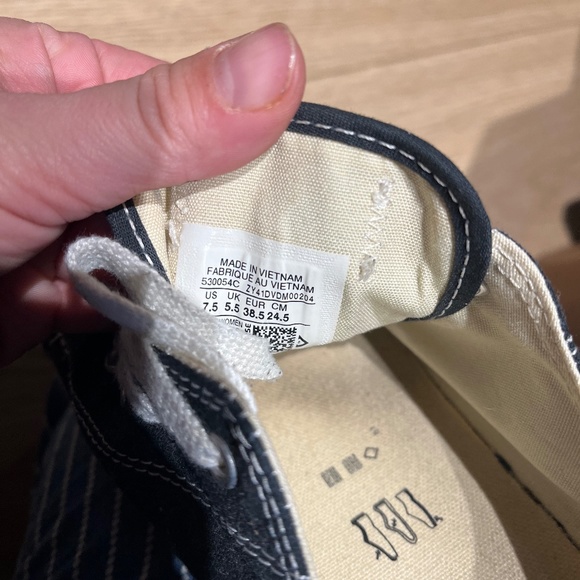 Converse Black Shoes - Picture 2 of 2